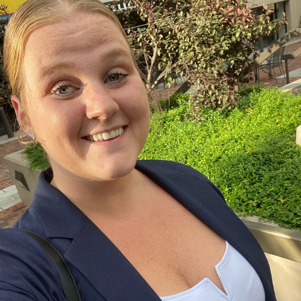 Meet your Posher, Katie